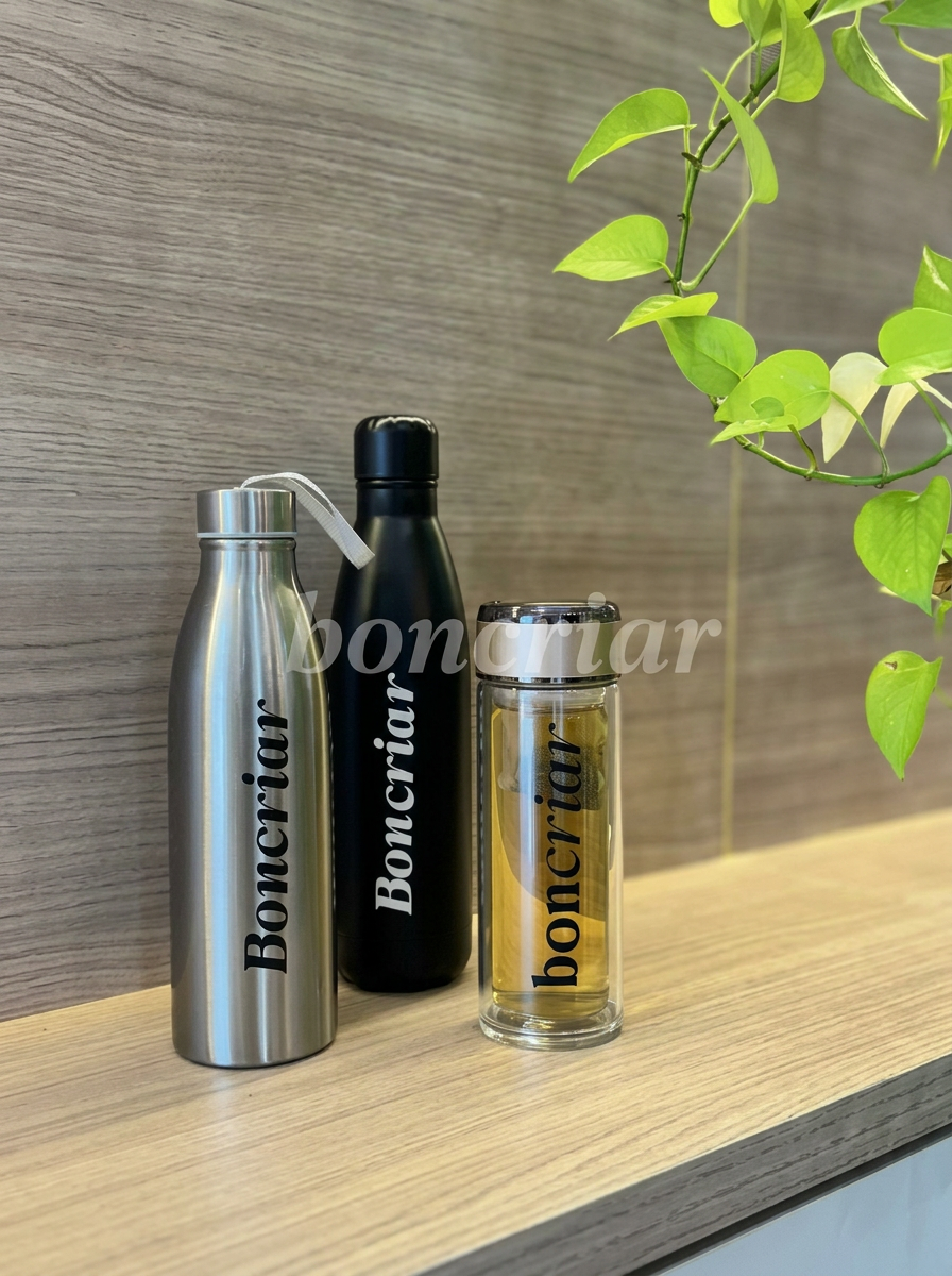 Trio de garrafas personalizadas Boncriar em inox, preta e vidro