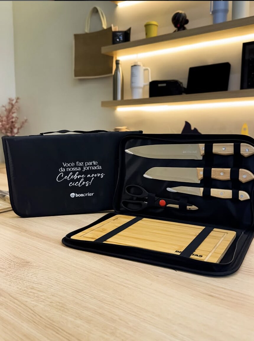 Kit churrasco corporativo Boncriar com estojo e facas
