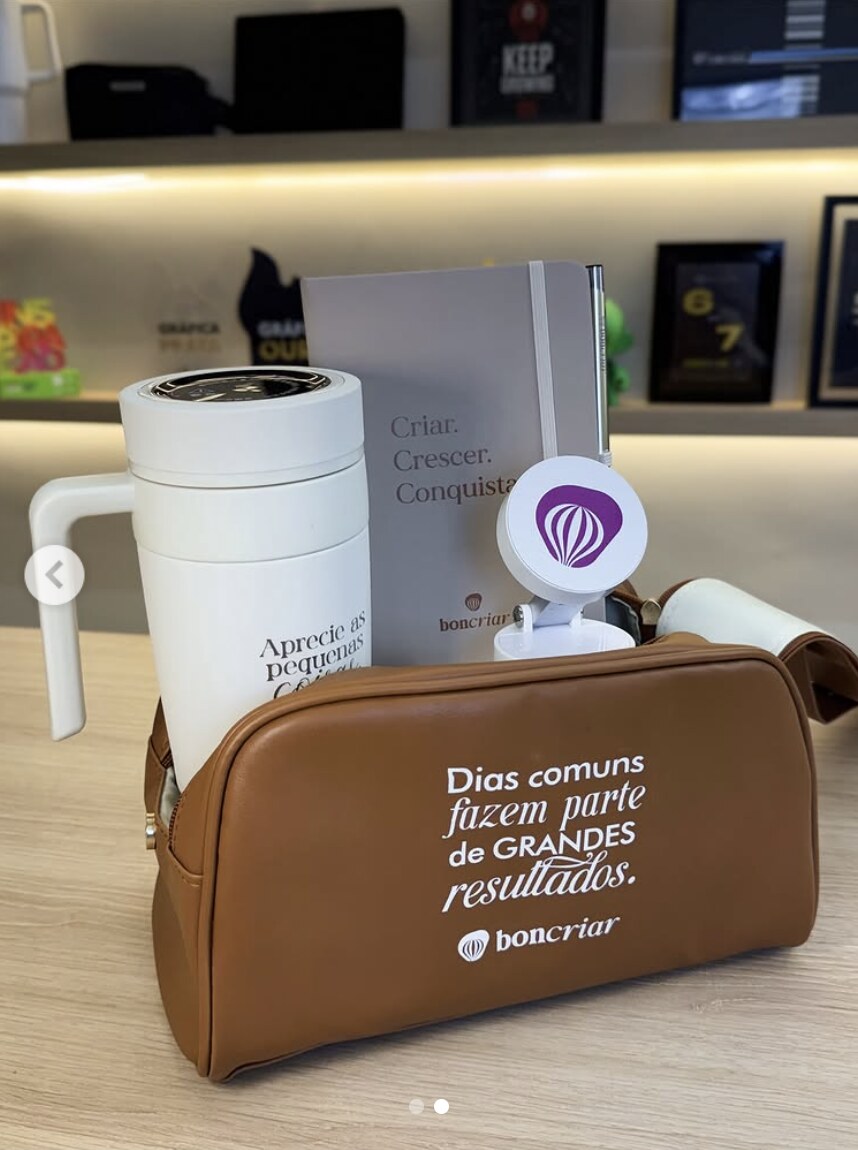 Kit boas-vindas Boncriar com necessaire, caneca e agenda